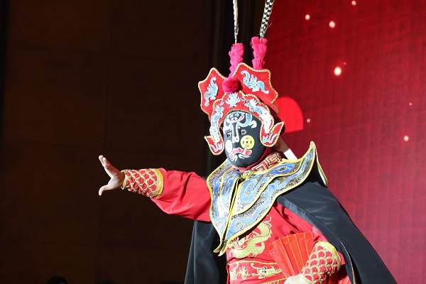 �����ݳ�