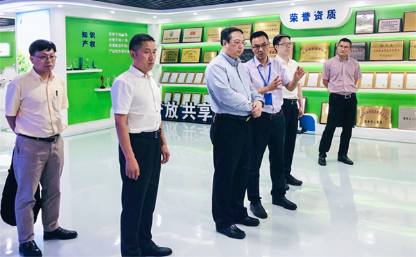 �����и����L����һ���W�R�������r�{��